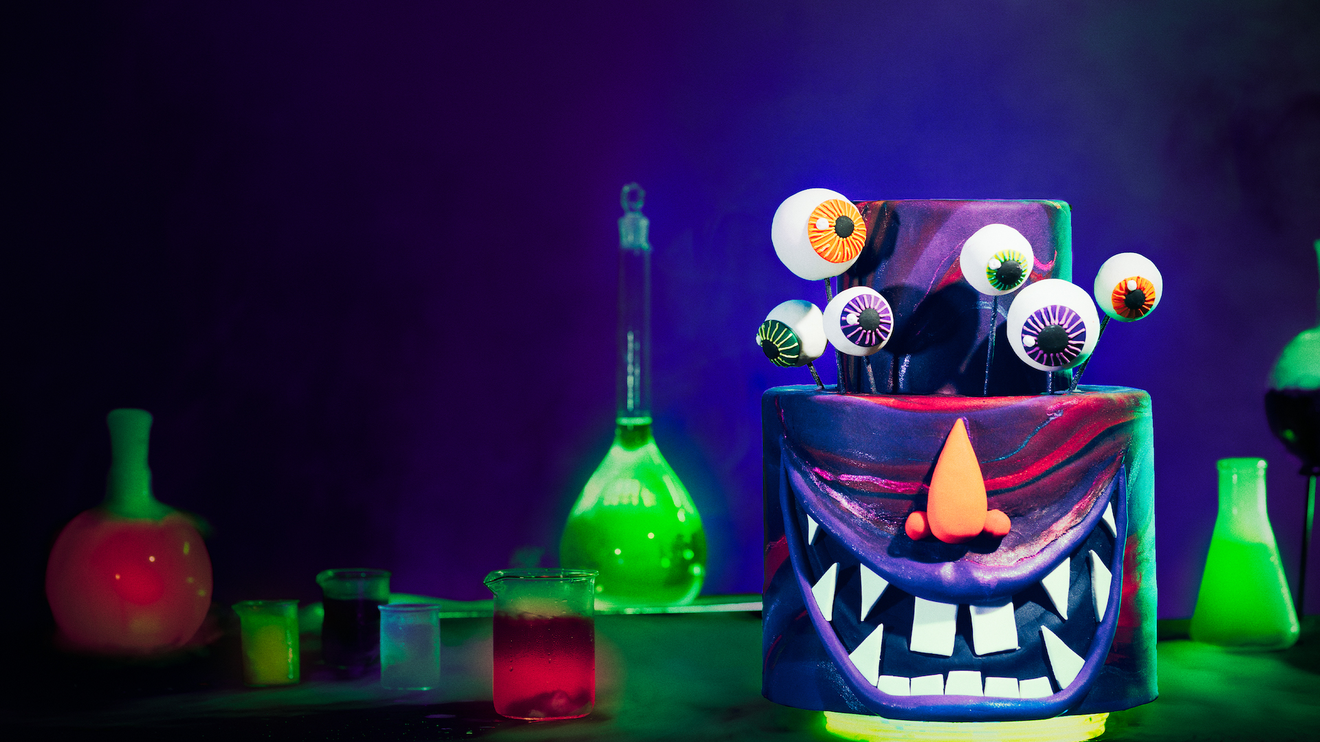 FN Halloweenbaking S10 Sep 25 3840X2160 Key Art No Logo